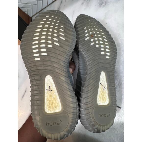 adidas Yeezy Boost 350 V2 Carbon Asriel Sz 9.5 Men’s Grey Black Authentic main image 5